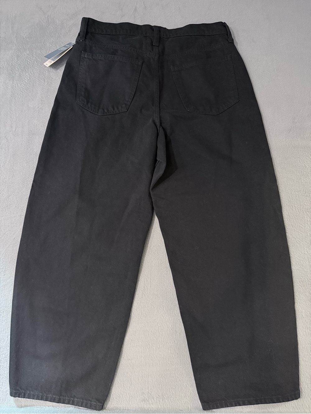 Universal Thread - Women's Black High Rise Easy Barrel Jeans